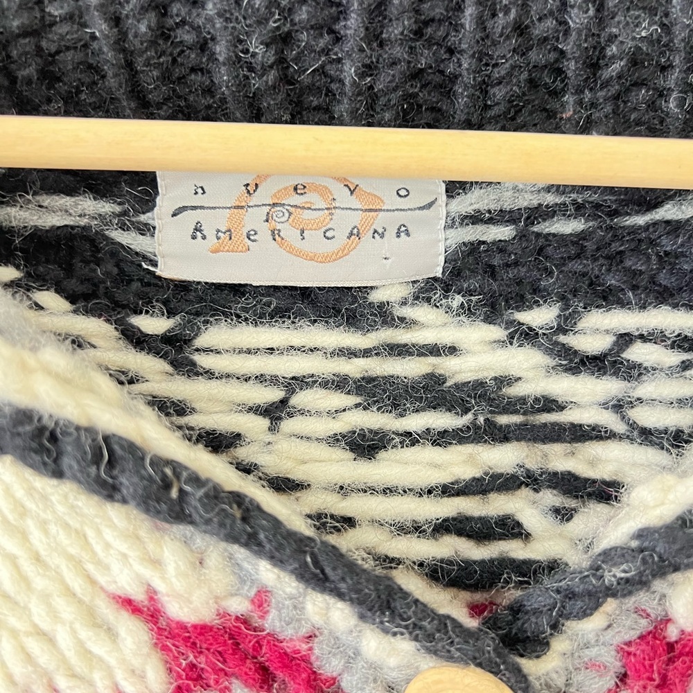 Nuevo Americana Black and Cream Patterned Wool Sweater - Picture 3 of 3